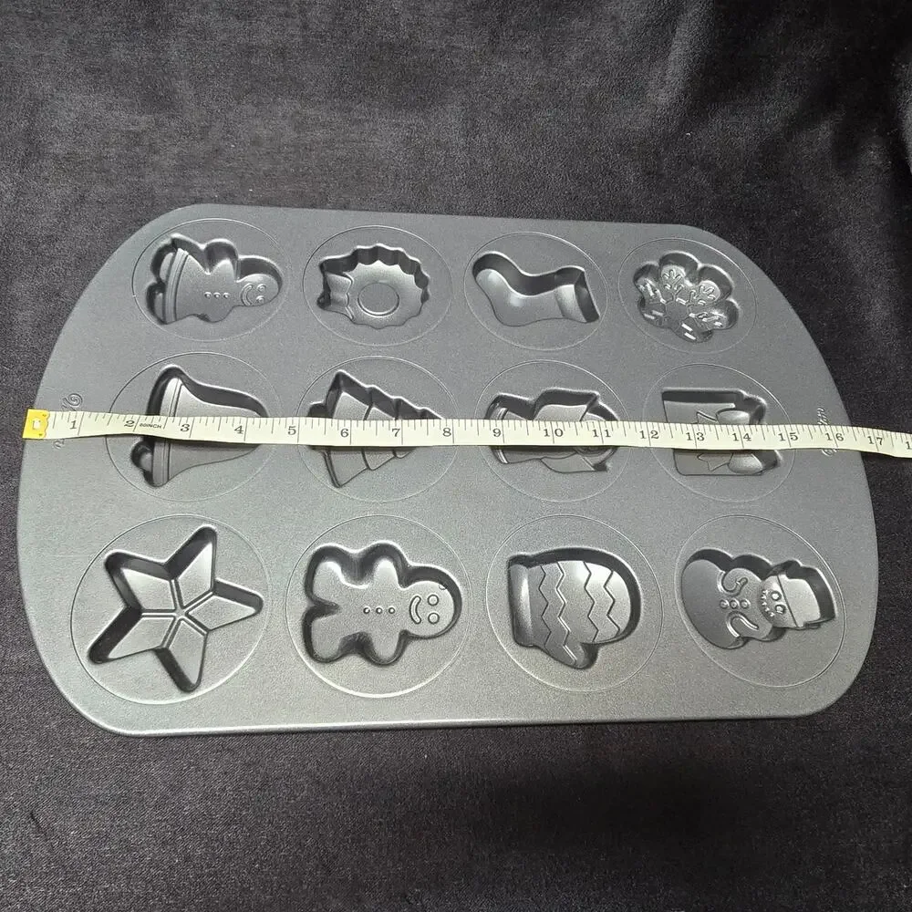 Wilton any designs mold